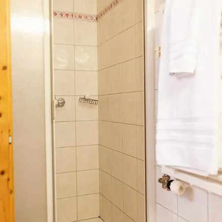 Wunderstay Alpine 16 Chic Location * Klosters