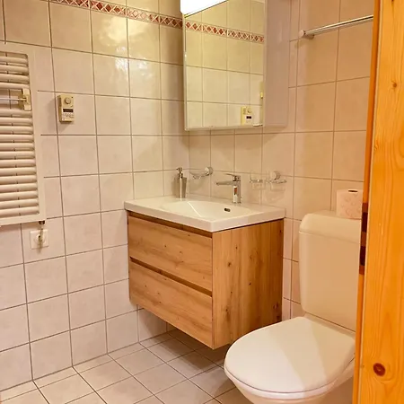 Wunderstay Alpine 16 Chic Location