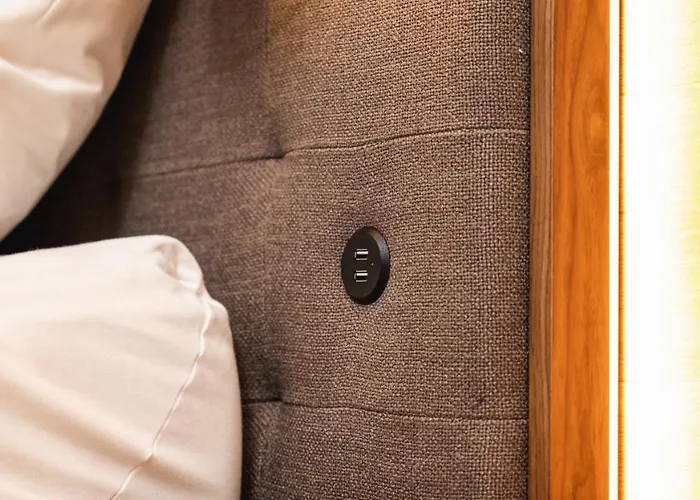 Wunderstay Alpine 16 Chic Location