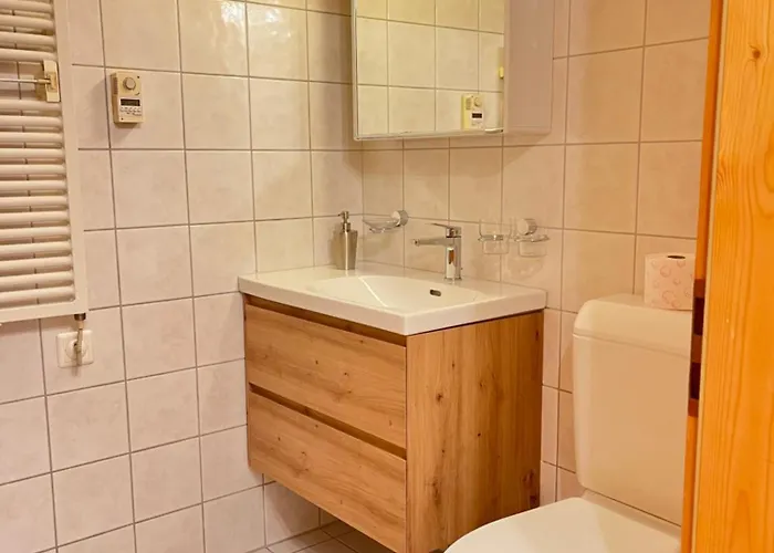 Wunderstay Alpine 16 Chic Location